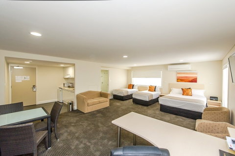 Belconnen Way Motel And Serviced Apartments - Accommodation Brisbane 7