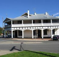 Commonwealth Hotel - Accommodation Brisbane