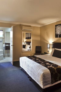 Ambassador On Ruthven - Toowoomba - Accommodation Brisbane 1