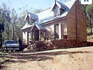 Table Top Mountain Retreat - Accommodation Brisbane 0