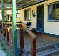 Peaceful Bay Chalets - Accommodation Brisbane