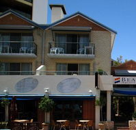 Beachside Apartment Hotel - Accommodation Brisbane