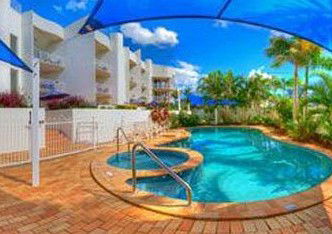 Kirra Palms Holiday Apartments - Accommodation Brisbane 4