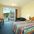 Clan Lakeside Lodge - Accommodation Brisbane 6