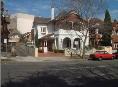 Mclaren Hotel - Accommodation Brisbane 0