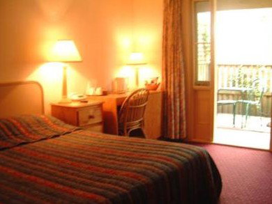 Mclaren Hotel - Accommodation Brisbane 4