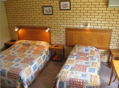 Golfers Lodge Motel - Accommodation Brisbane 4