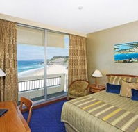 Quality Hotel Noahs on the Beach - Accommodation Brisbane