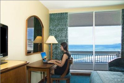 Quality Hotel Noahs On The Beach - Accommodation Brisbane 1