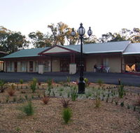 Sanctuary House Resort Motel - Accommodation Brisbane