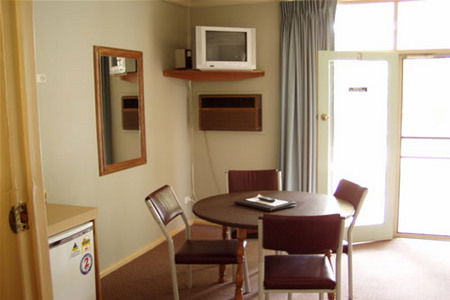 Sun River Resort Motel - Accommodation Brisbane 3