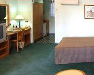 Young Federation Motor Inn - Accommodation Brisbane 0