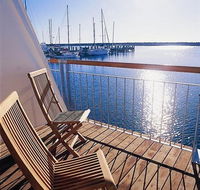 Quest Harbour Village - Accommodation Brisbane