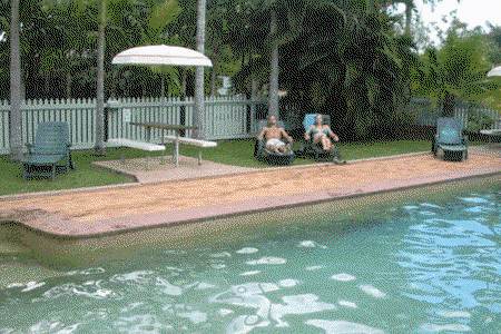 Cane Village Holiday Park - Accommodation Brisbane 3