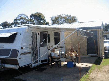 Glenlodge Caravan Village - Accommodation Brisbane