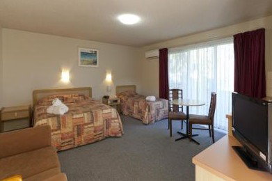Best Western Reef Motor Inn - Accommodation Brisbane 1