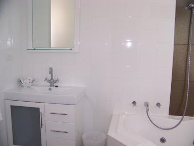 Anchorage At Victor Harbour Seafront Hotel - Accommodation Brisbane 3