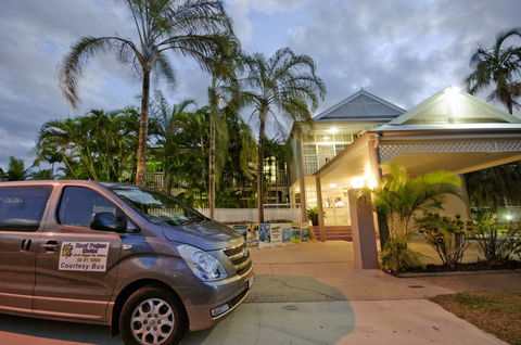 Reef Palms - Accommodation Brisbane 0
