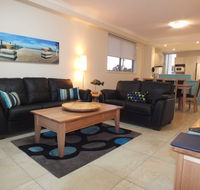 Pacific Marina Apartments - Accommodation Brisbane
