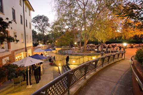 University House - Accommodation Brisbane 2