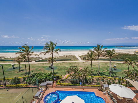 Princess Palm On The Beach - Accommodation Brisbane 2