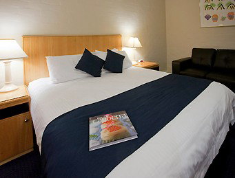 Ibis Styles Canberra Narrabundah - Accommodation Brisbane 1