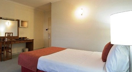 The Diplomat Hotel - Accommodation Brisbane 1