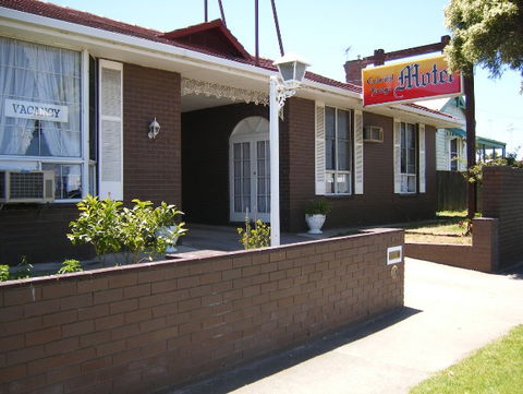 Colonial Lodge Motel - Accommodation Brisbane 0