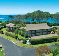 Absolute Beachfront Smugglers on the Beach - Accommodation Brisbane