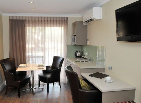 Bentley Motel - Accommodation Brisbane 2