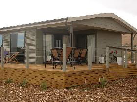 The Bird Hide - Accommodation Brisbane 0