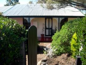 Jasmine's Cottage - Accommodation Brisbane 0