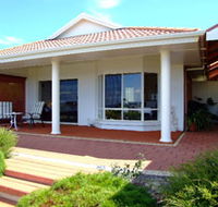 Close Encounters Bed and Breakfast - Accommodation Brisbane