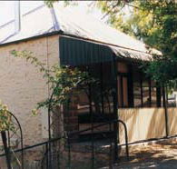 Wild Olive Cottage - Accommodation Brisbane