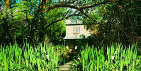 Dennis Cottage - Accommodation Brisbane 0