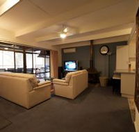 River Shack Rentals - The River Classic - Accommodation Brisbane