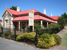 Trafalgar On The Strand - Accommodation Brisbane 0