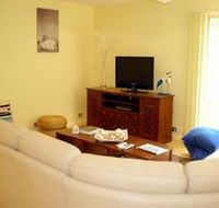 The Liteva Beach House - Accommodation Brisbane