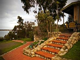 Ulonga Lodge - Accommodation Brisbane 0