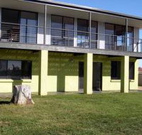 Sea Lime Beach House - Accommodation Brisbane