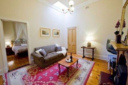 Trafalgar On The Strand - Accommodation Brisbane 1