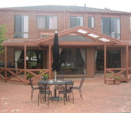 Lakeside Getaway - Accommodation Brisbane 4