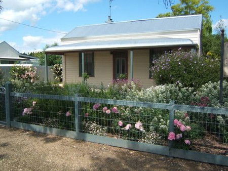 Willowbrook Cottages - Accommodation Brisbane 2