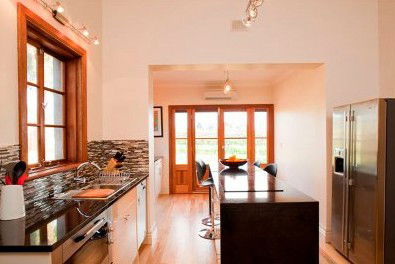 The Kirche @ Charles Melton - Accommodation Brisbane 4