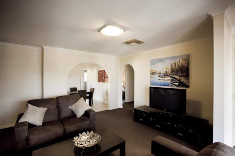 Balcony On Sixth Lodge - Accommodation Brisbane 3