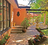 Adelaide Hills Retreats - Villa Lemoni - Accommodation Brisbane