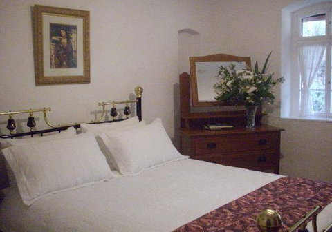 Sonntag House - Accommodation Brisbane 6