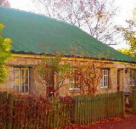 Colonial Cottages of Ross - Captain Samuels Cottage - Accommodation Brisbane