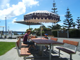 Hillcrest Caravan Park - Accommodation Brisbane 0