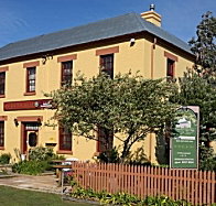 Schouten House - Accommodation Brisbane